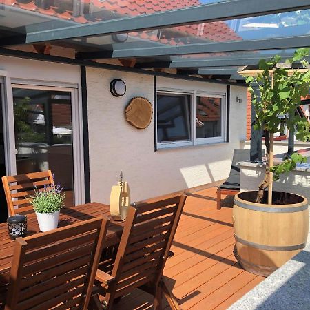 Apartment Keuerleber Holzmaden Экстерьер фото