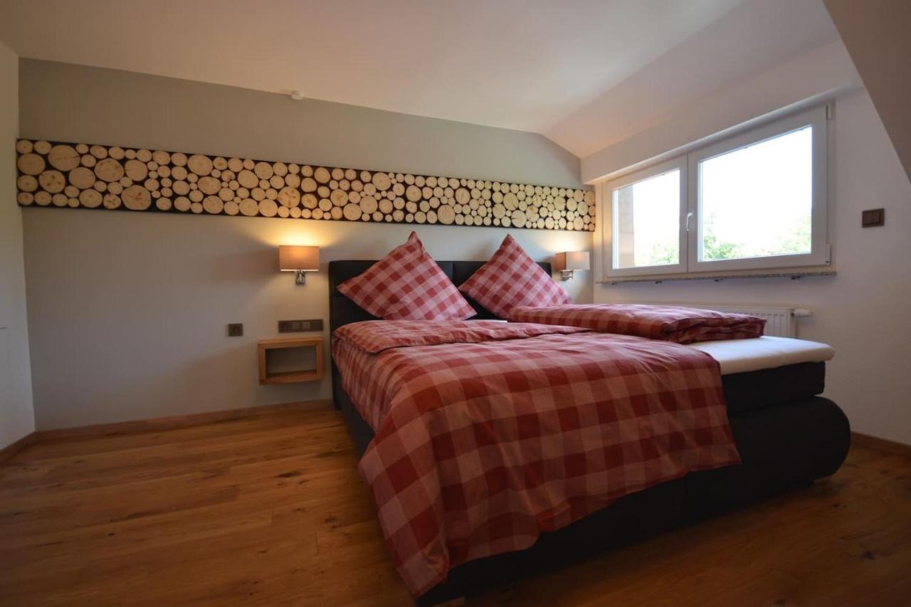 Apartment Keuerleber Holzmaden Экстерьер фото