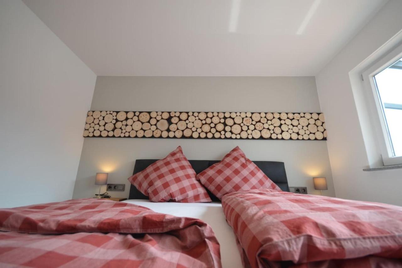 Apartment Keuerleber Holzmaden Экстерьер фото
