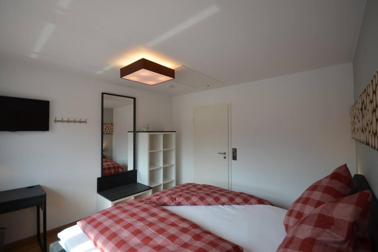 Apartment Keuerleber Holzmaden Экстерьер фото