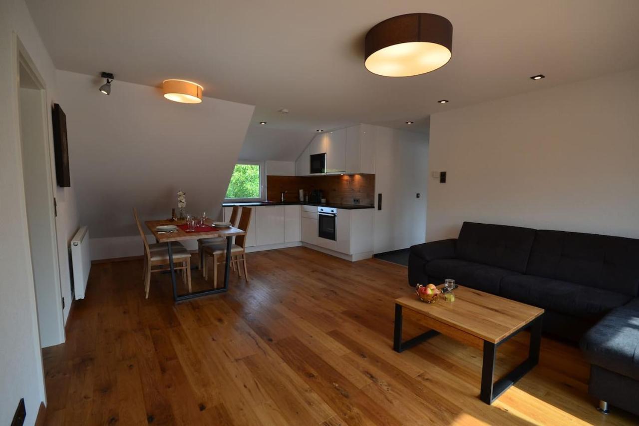 Apartment Keuerleber Holzmaden Экстерьер фото